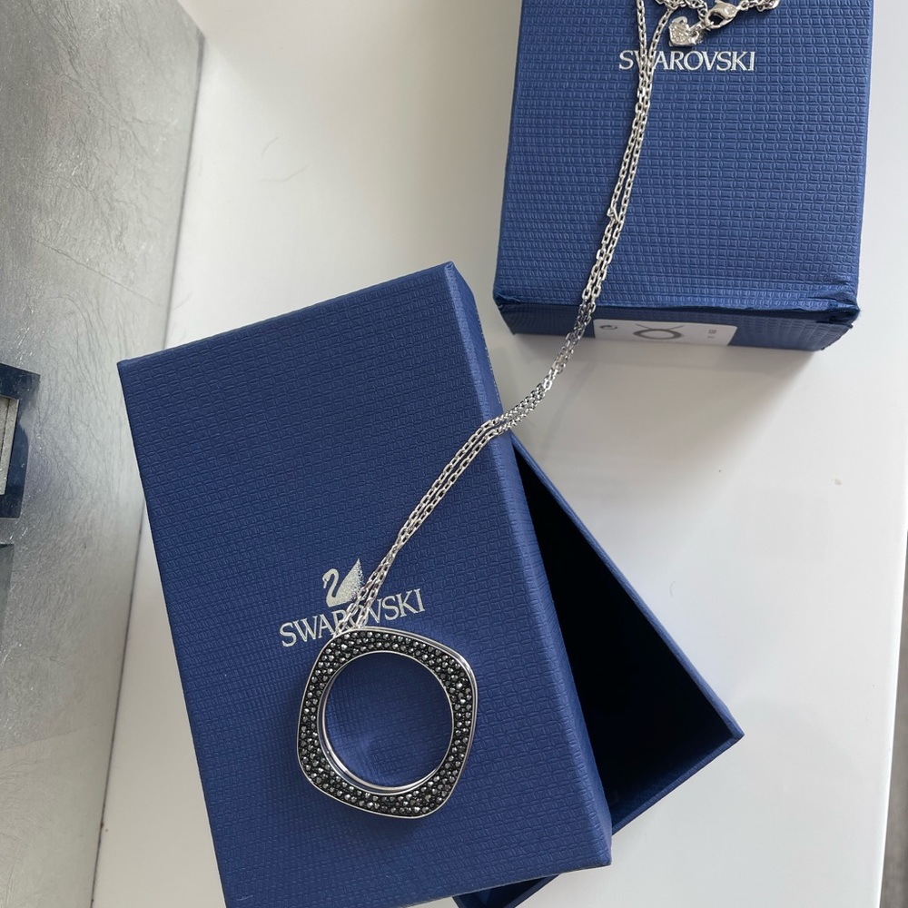 Swarovski reversible long  necklace